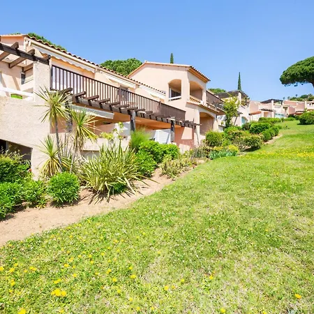 Апартаменти Les Coteaux De La Nartelle-33 By Interhome *