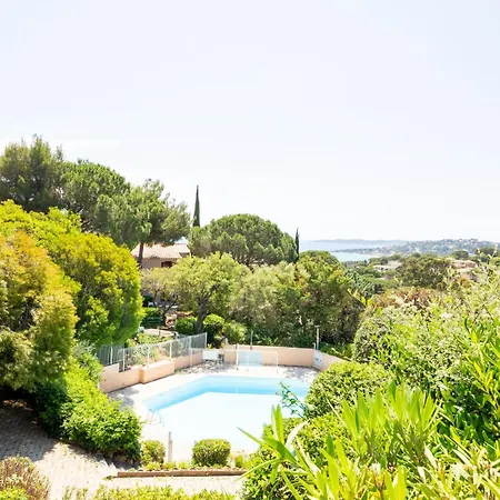 Les Coteaux De La Nartelle-33 By Interhome